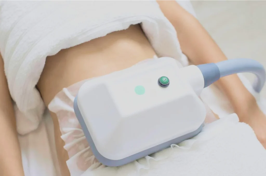 How Fat Freezing and HIFU Work Together? 3 advantages to combining Fat Freezing and HIFU Newbury
