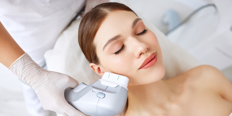 How Fat Freezing and HIFU Work Together? 4 book a personalised consultation of Fat Freezing and HIFU Together Newbury